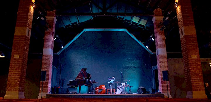 Gallery Der Mast, Acoustic Vibes! - Der Mast