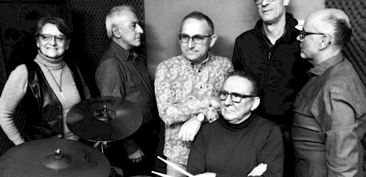 Gallery FIRE EXIT - 1000222847