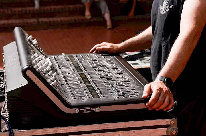 Gallery Scuole al Centro - 2022 - Michele Saleri e Mauro Romano - 04/12